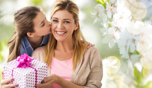 Mom Has Expensive Tastes: 4 Luxury Gift Ideas for Mom